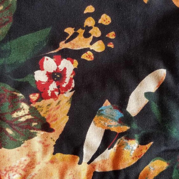 Womens Floral Cardigan With Pockets Small Lightweight Sweater Fall Fashion Trend - Picture 8 of 9